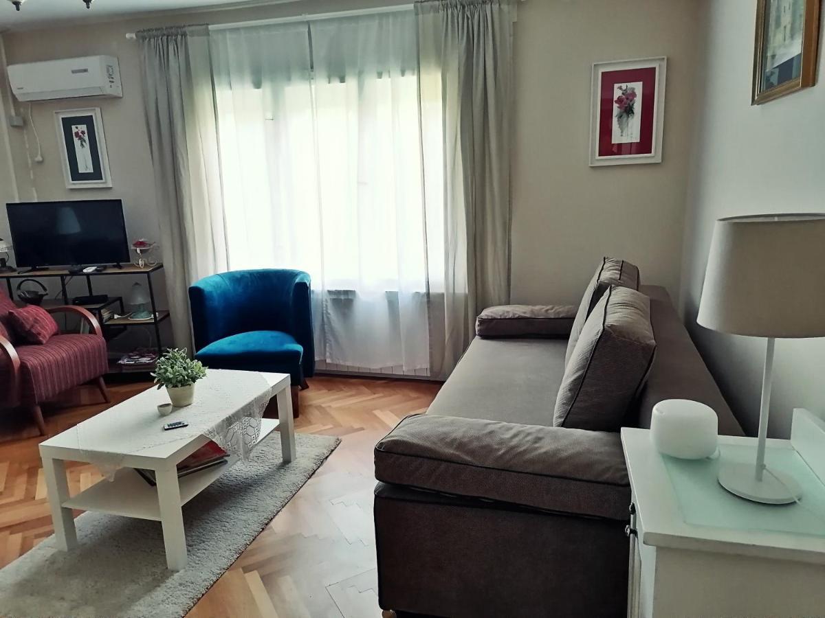 Holiday Home Modric Otočac Buitenkant foto