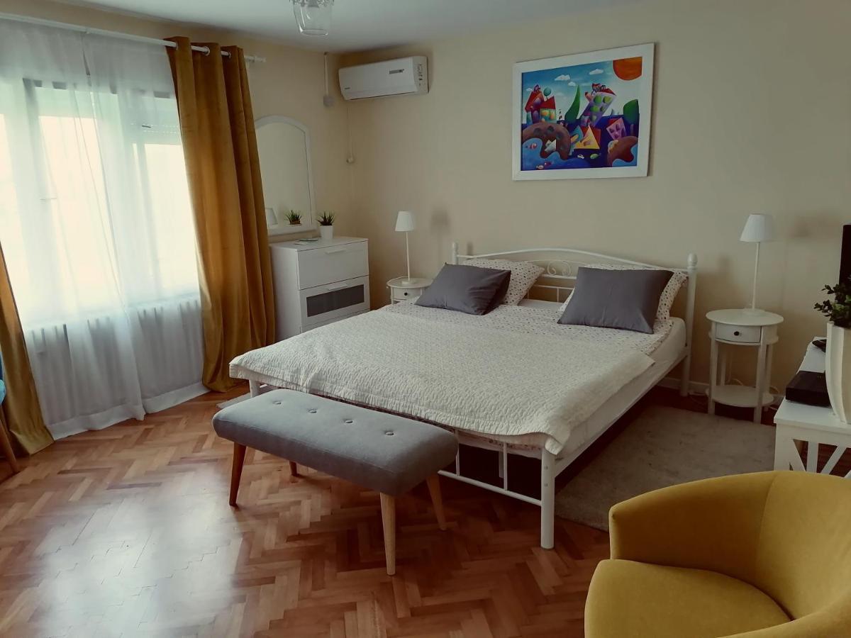 Holiday Home Modric Otočac Buitenkant foto