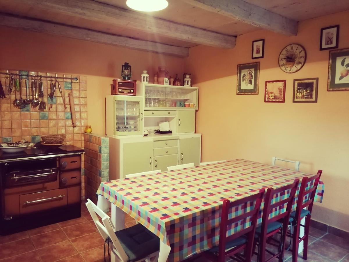 Holiday Home Modric Otočac Buitenkant foto