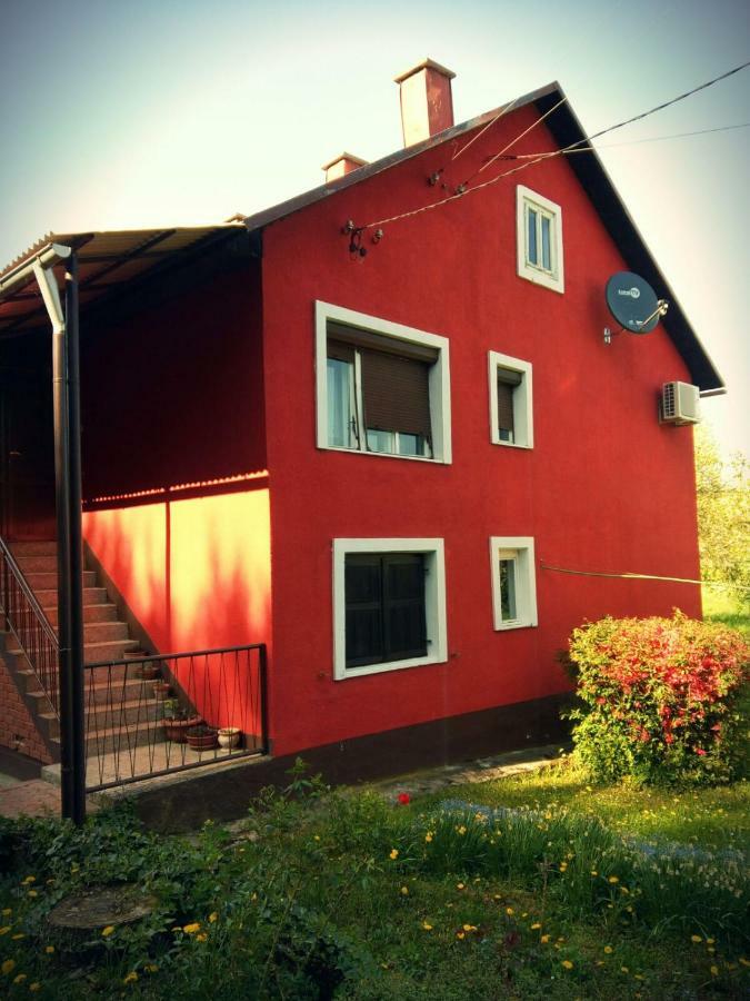 Holiday Home Modric Otočac Buitenkant foto